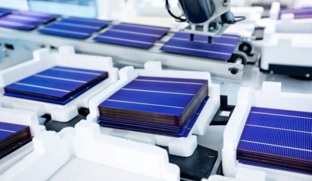 solar panels manufacturing