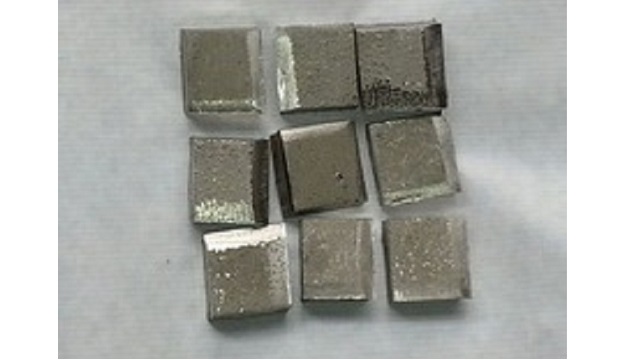 nickel main