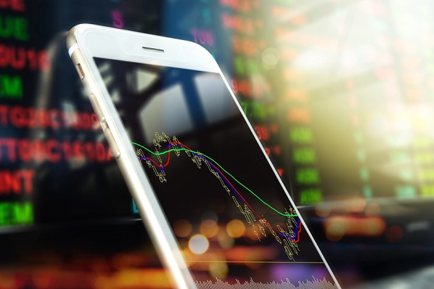 smartphone sales decline