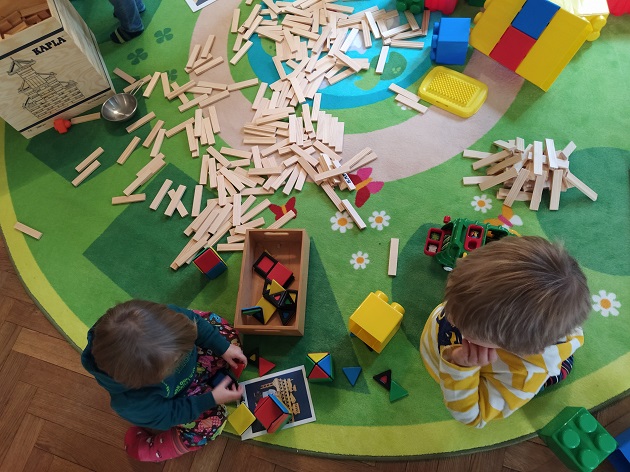 Panasonic Industry Europe helps children in need