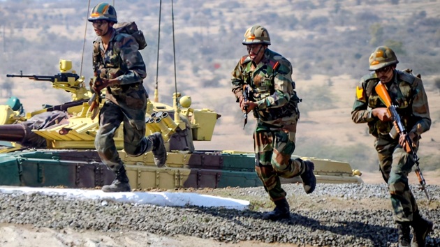 Mahindra Defence to Supply 1,300 Light Specialist Vehicles to Indian Army Mahindra Defence to Supply 1,300 Light Specialist Vehicles to Indian Army