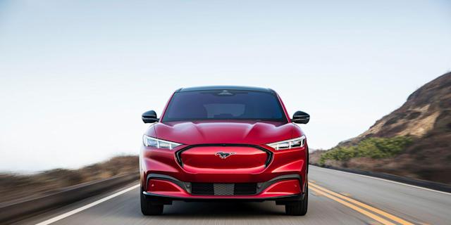 Ford announces new lab to develop lithium-ion, solid-state Vehicle Batteries