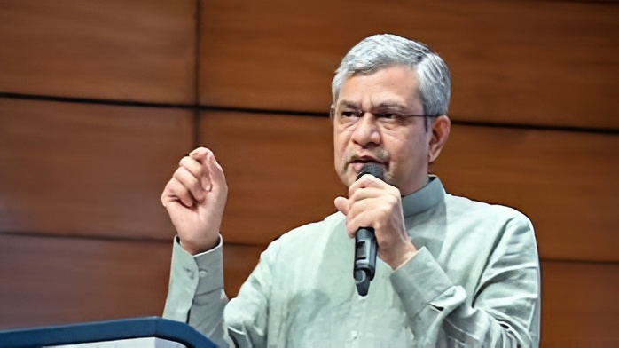 Vaishnaw Warns India’s Semiconductor Industry of Cyberattacks and Disruptions